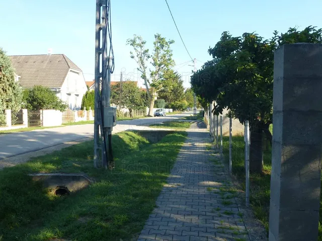 Eladó telek Siófok, Töreki 2297 nm