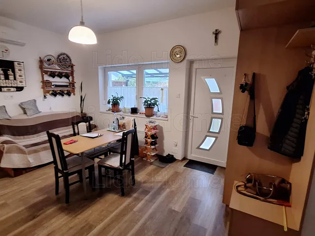 Eladó ház Siófok, Szabadifürdő 85 nm