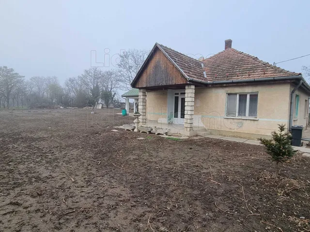 Eladó ház Ádánd 90 nm