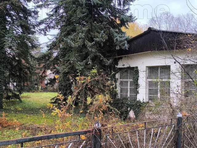 Eladó telek Balatonföldvár 2223 nm