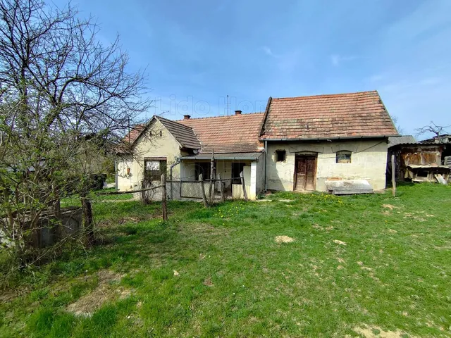 Eladó ház Kapoly 65 nm