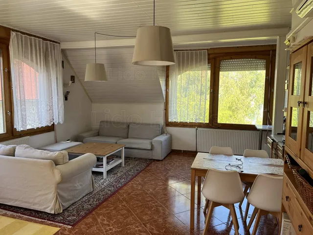 Eladó lakás Zamárdi 85 nm