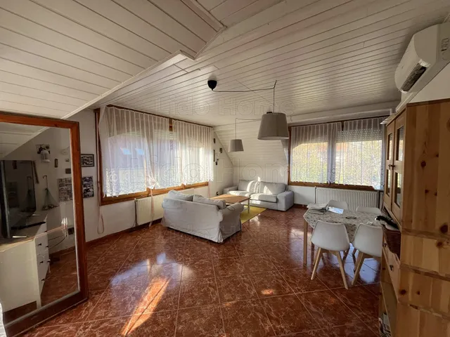 Eladó lakás Zamárdi 85 nm