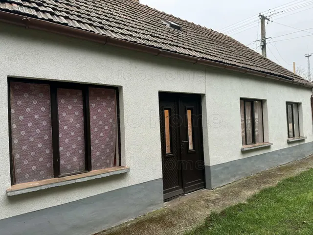 Eladó ház Lepsény 65 nm