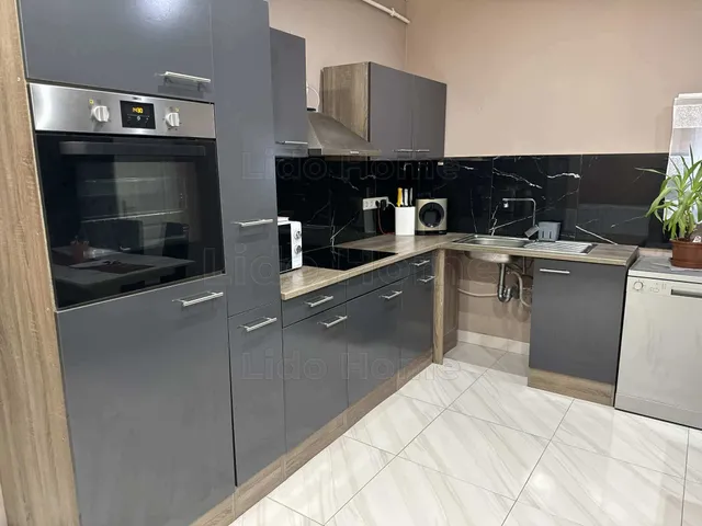 Eladó ház Enying, Balatonbozsok 120 nm