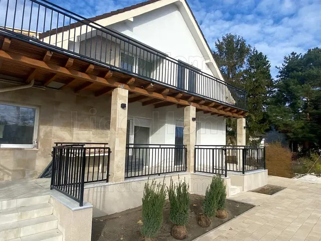 Eladó lakás Siófok, Ezüstpart 52 nm