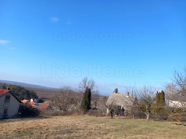 Eladó telek Siófok, Töreki 1300 nm