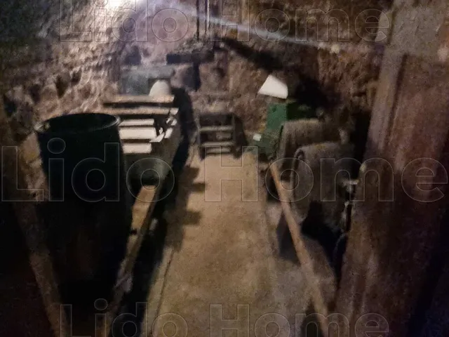 Eladó telek Balatonkenese 5800 nm