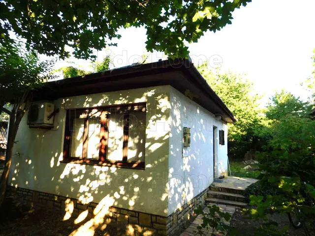 Eladó üdülő és hétvégi ház Siófok, Sóstó 36 nm