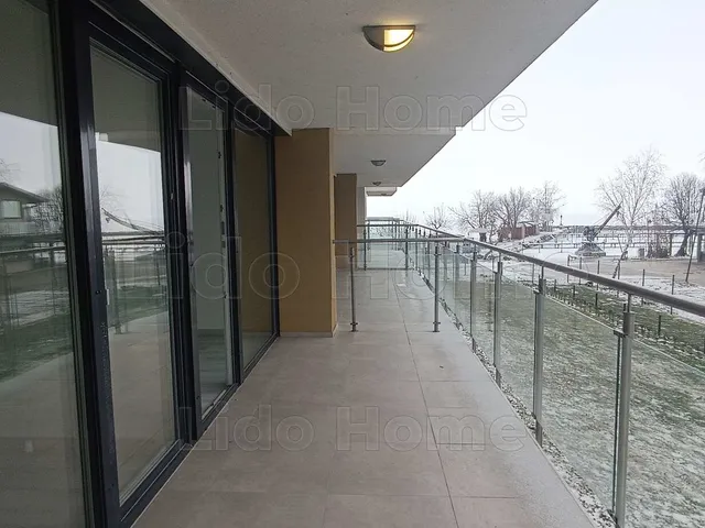 Eladó lakás Siófok, Ezüstpart 61 nm