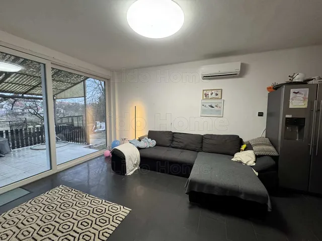 Eladó ház Enying 155 nm