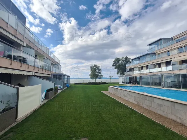 Eladó lakás Siófok, Ezüstpart 65 nm