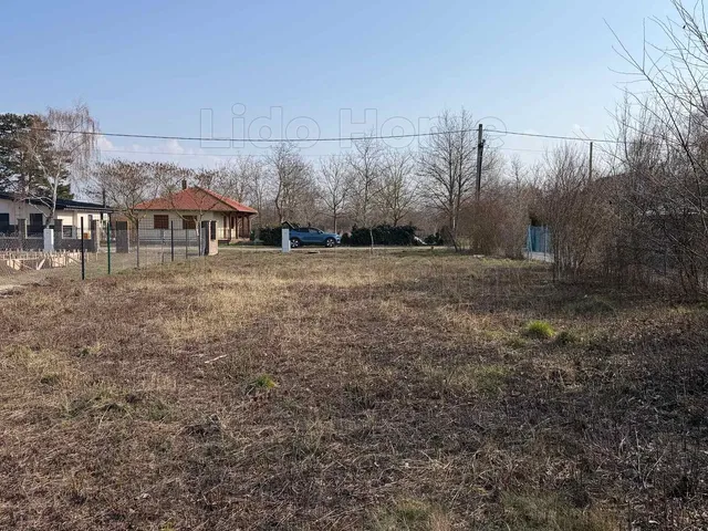 Eladó telek Siófok, Sóstó 376 nm