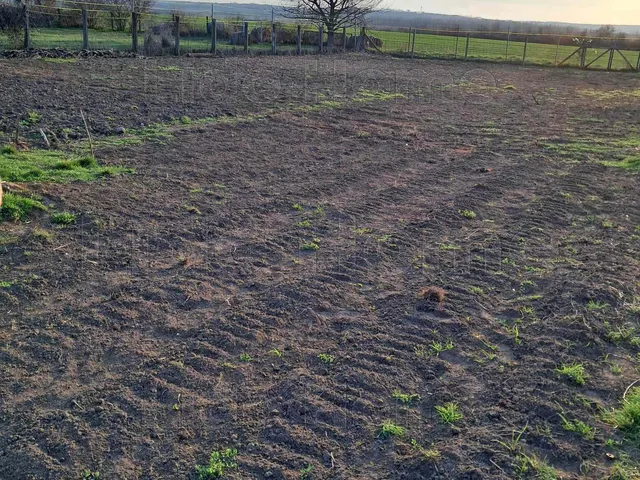 Eladó telek Siófok, Töreki 1100 nm