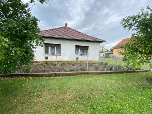 Kiadó ház Siófok, Balatonkiliti 55 nm