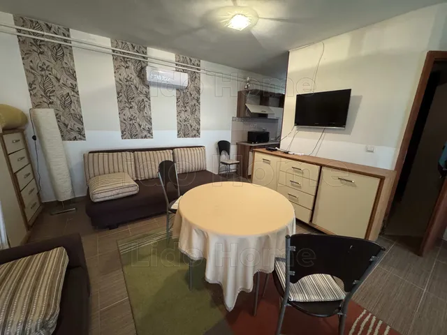 Eladó üdülő és hétvégi ház Siófok, Belváros 31 nm