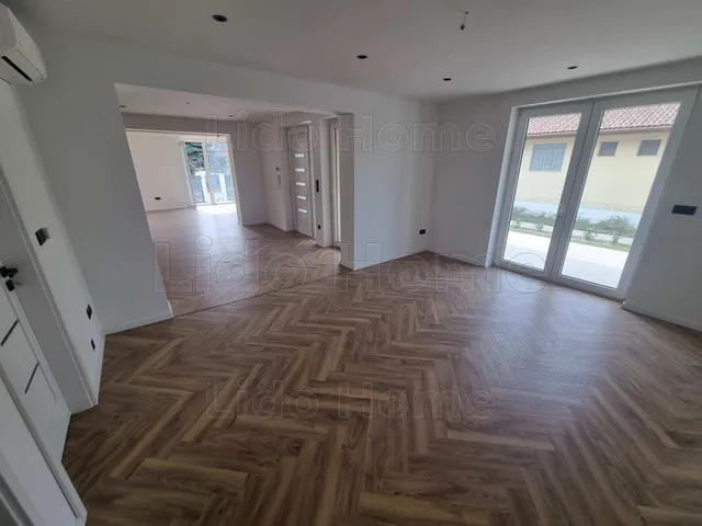 Eladó ház Siófok, Fokihegy 230 nm