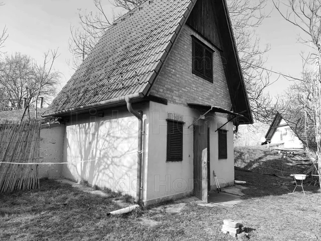 Eladó üdülő és hétvégi ház Zamárdi, Kőhegy 53 nm