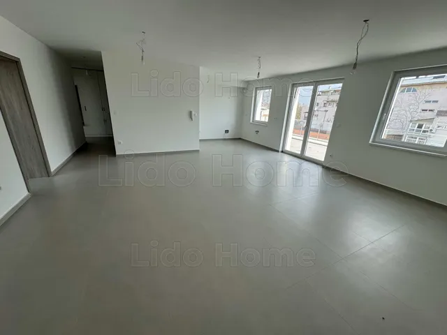 Eladó lakás Siófok, Belváros 115 nm