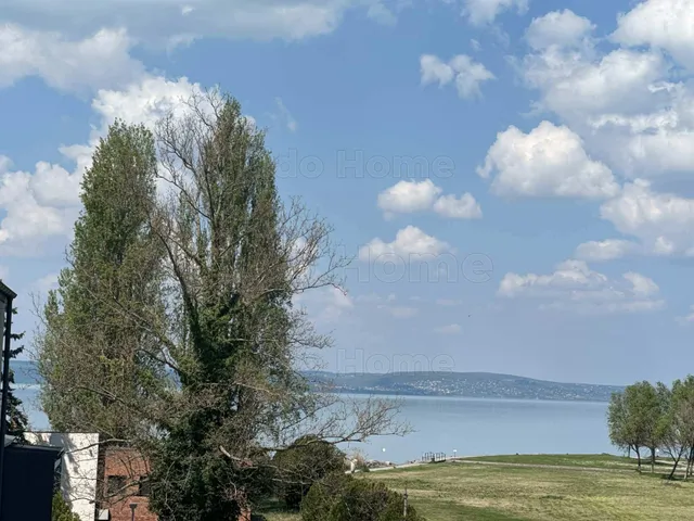 Eladó lakás Siófok, Balatonszéplak 89 nm
