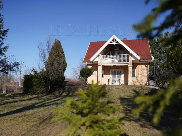 Eladó ház Siófok, Balatonkiliti 144 nm