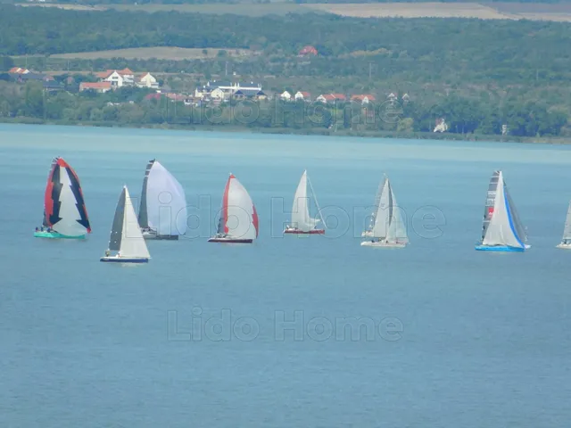 Eladó telek Balatonszárszó 721 nm
