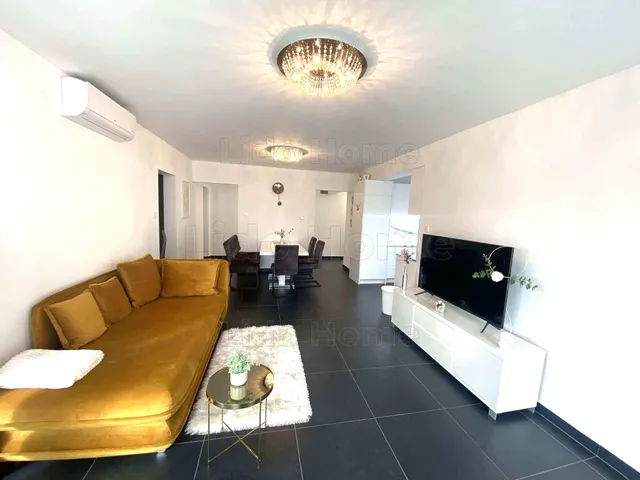 Eladó lakás Siófok, Fokihegy 72 nm