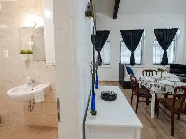 Kiadó lakás Siófok 46 nm