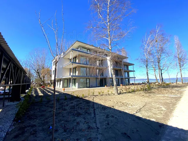 Eladó lakás Balatonszemes 50 nm