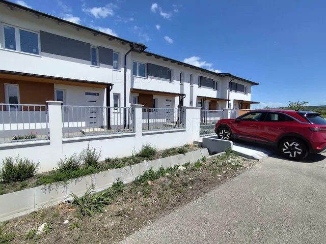 Eladó lakás Balatonföldvár 86 nm