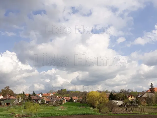 Eladó telek Vereb 2580 nm