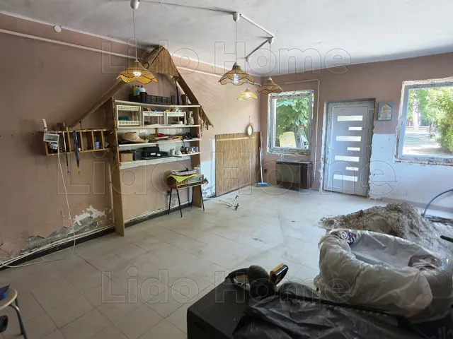 Eladó nyaraló Balatonföldvár 35 nm