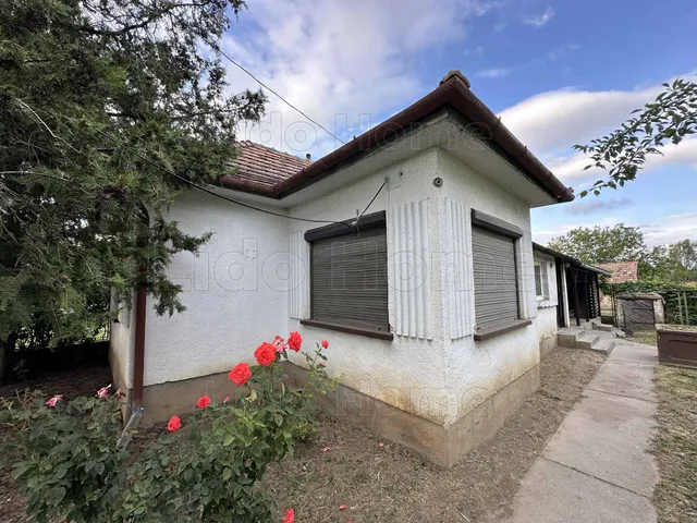 Eladó ház Ádánd 80 nm