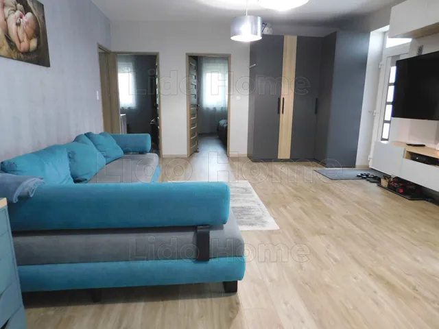 Eladó ház Siófok, Aranypart 100 nm