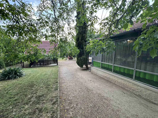 Eladó ház Balatonszárszó 81 nm