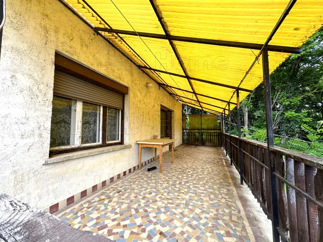 Eladó ház Balatonőszöd 160 nm