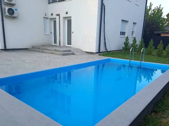 Eladó lakás Siófok, Aranypart 42 nm
