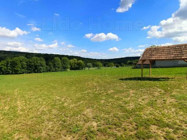 Eladó telek Kapoly 2073 nm