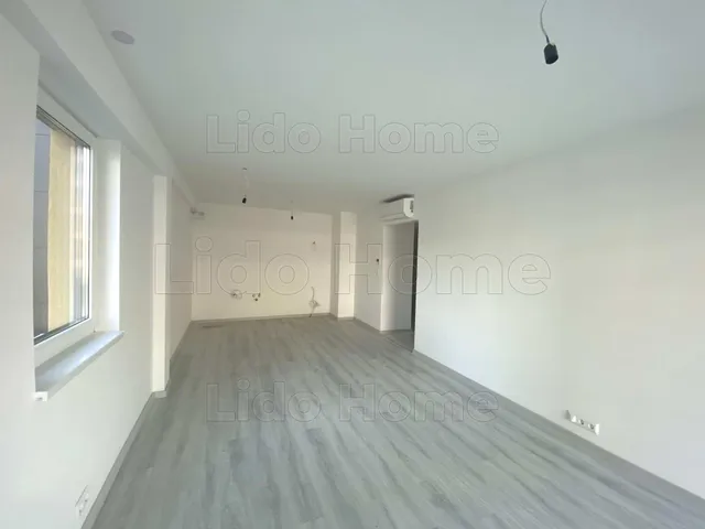 Eladó lakás Siófok, Ezüstpart 61 nm