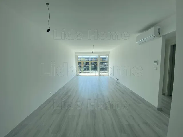 Eladó lakás Siófok, Ezüstpart 53 nm