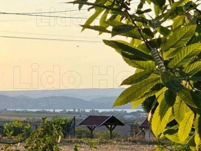 Eladó mezőgazdasági ingatlan Siófok, Töreki 20 nm