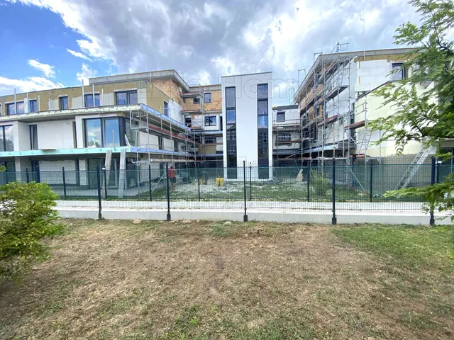 Eladó lakás Siófok, Ezüstpart 61 nm