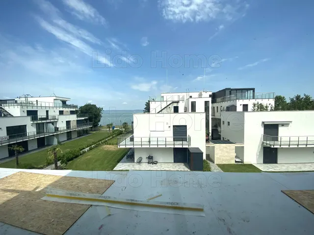 Eladó lakás Siófok, Ezüstpart 61 nm