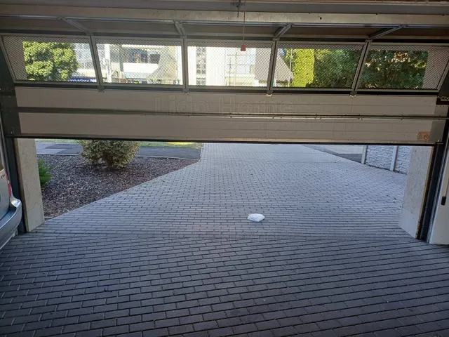 Kiadó garázs Siófok, Belváros 15 nm