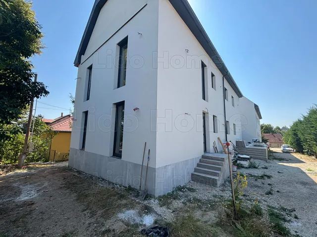 Eladó lakás Balatonföldvár 60 nm