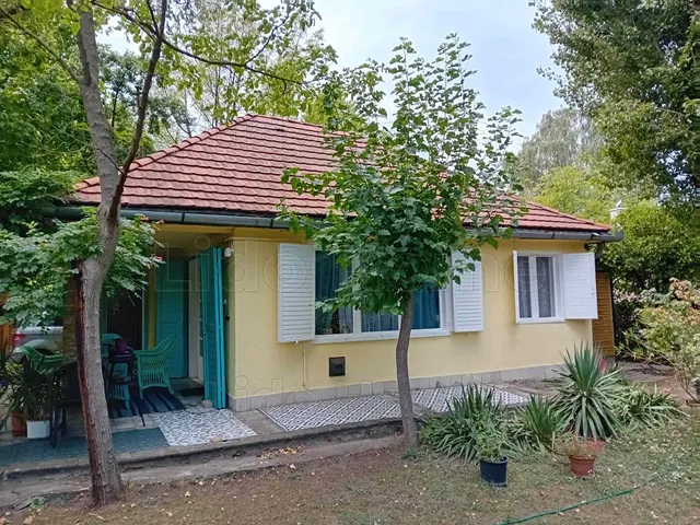 Eladó nyaraló Siófok, Ezüstpart 45 nm