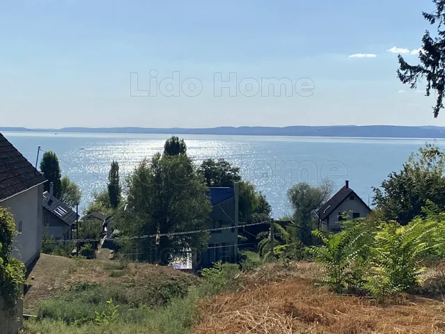 Eladó telek Balatonakarattya 2116 nm