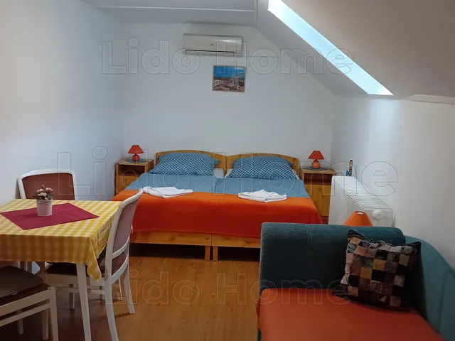Kiadó lakás Siófok, Belváros 36 nm