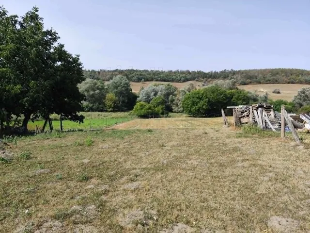 Eladó telek Kereki 1908 nm