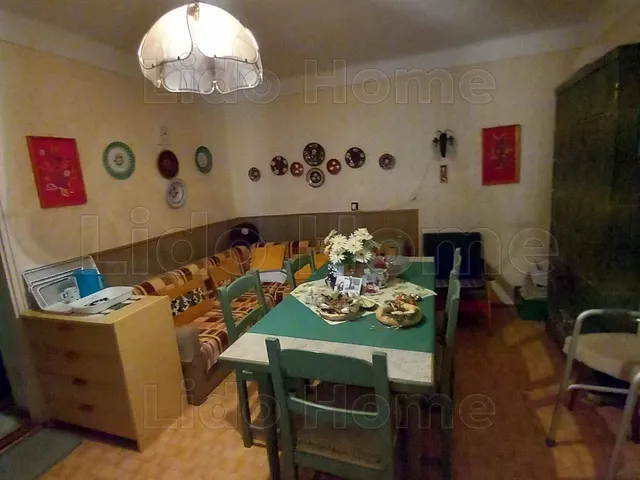 Eladó ház Mezőkomárom 95 nm